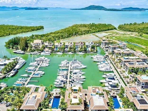 Phi Phi + Maya bay + Khai Islands By Speedboat PREMIUM SERVICE