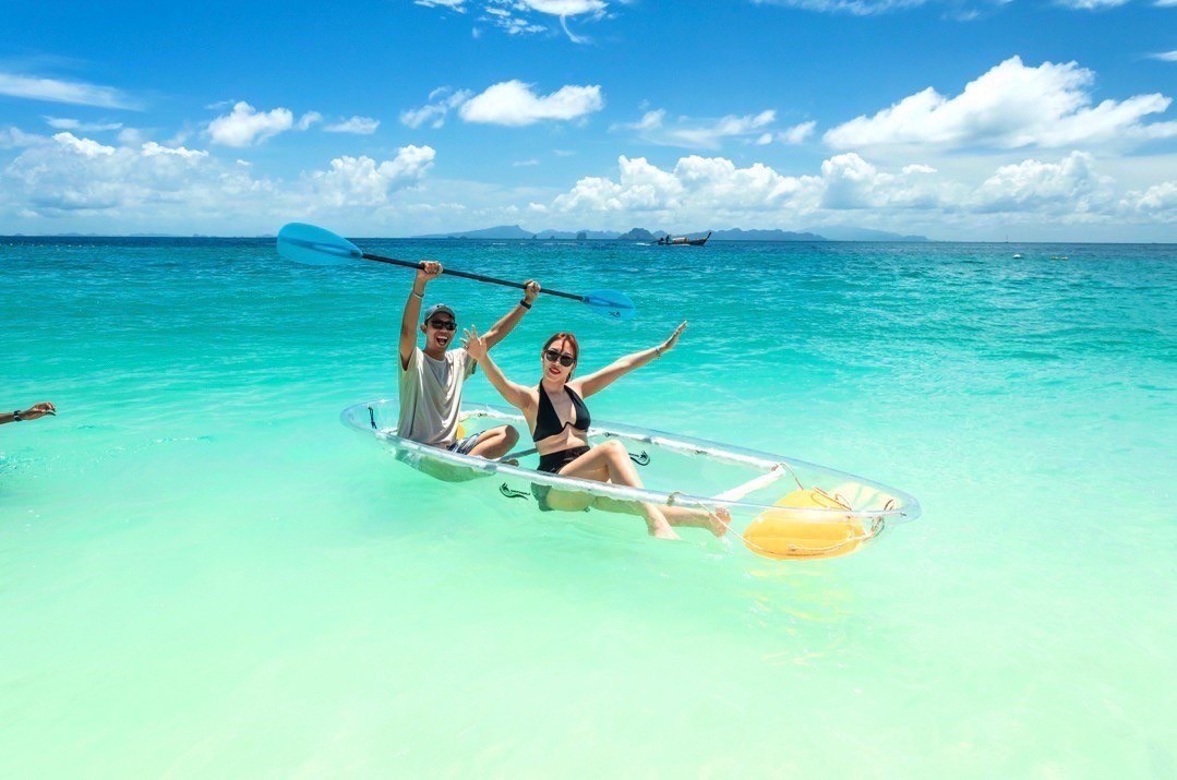 Phi Phi + Maya bay + Bamboo Island by Luxury Speed Catamaran Boat Premium Service (Maximum 30 Pax) 