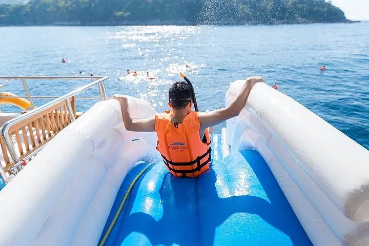 ๋Jamesbond island Luxury catamaran by SEANERY