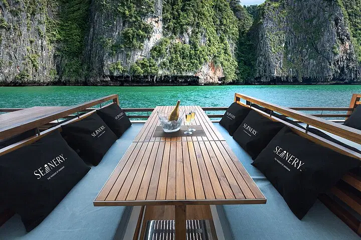 ๋Jamesbond island Luxury catamaran by SEANERY