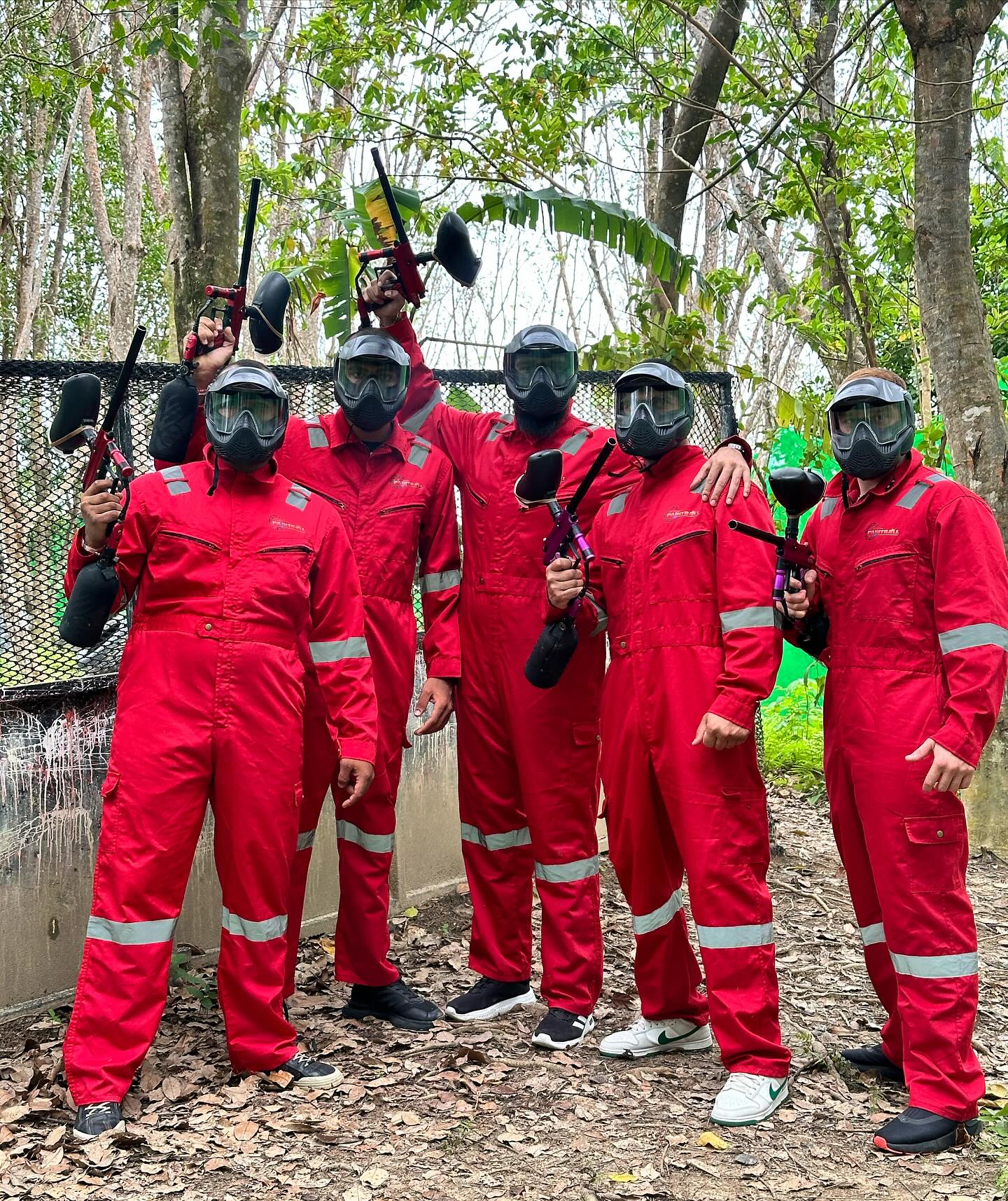 PAINT BALL