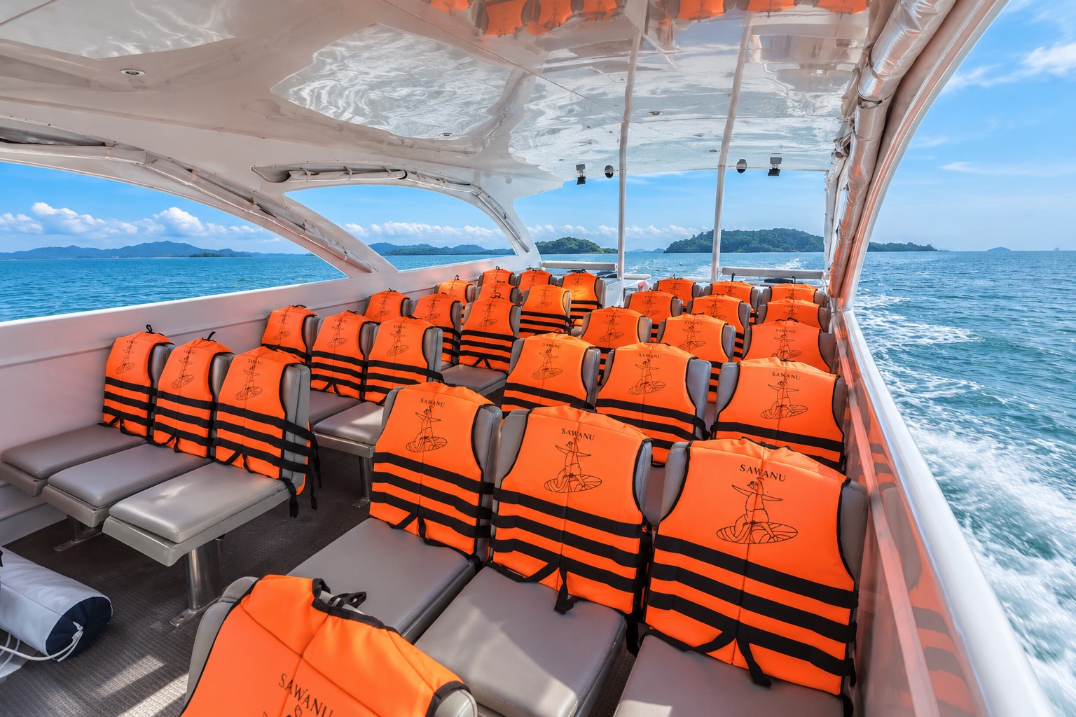 Jamesbond island by Speed Catamaran PREMIUM SERVICE