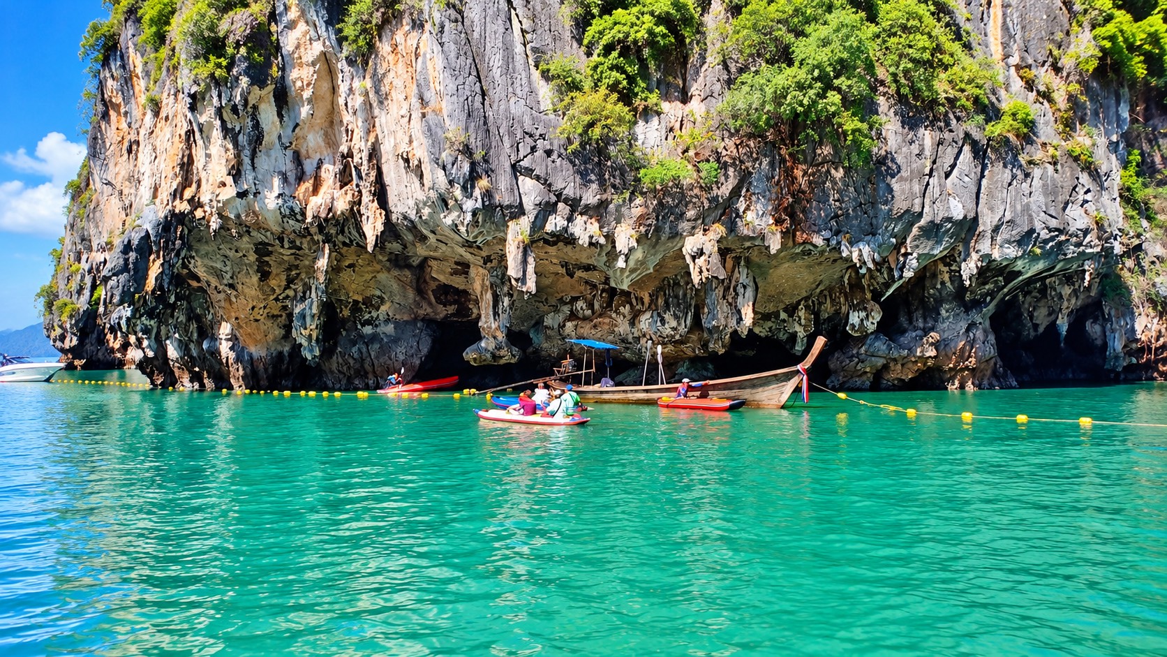 Jamesbond Island by Longtail boat